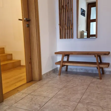 Apartma Kofol דירה קובאריד